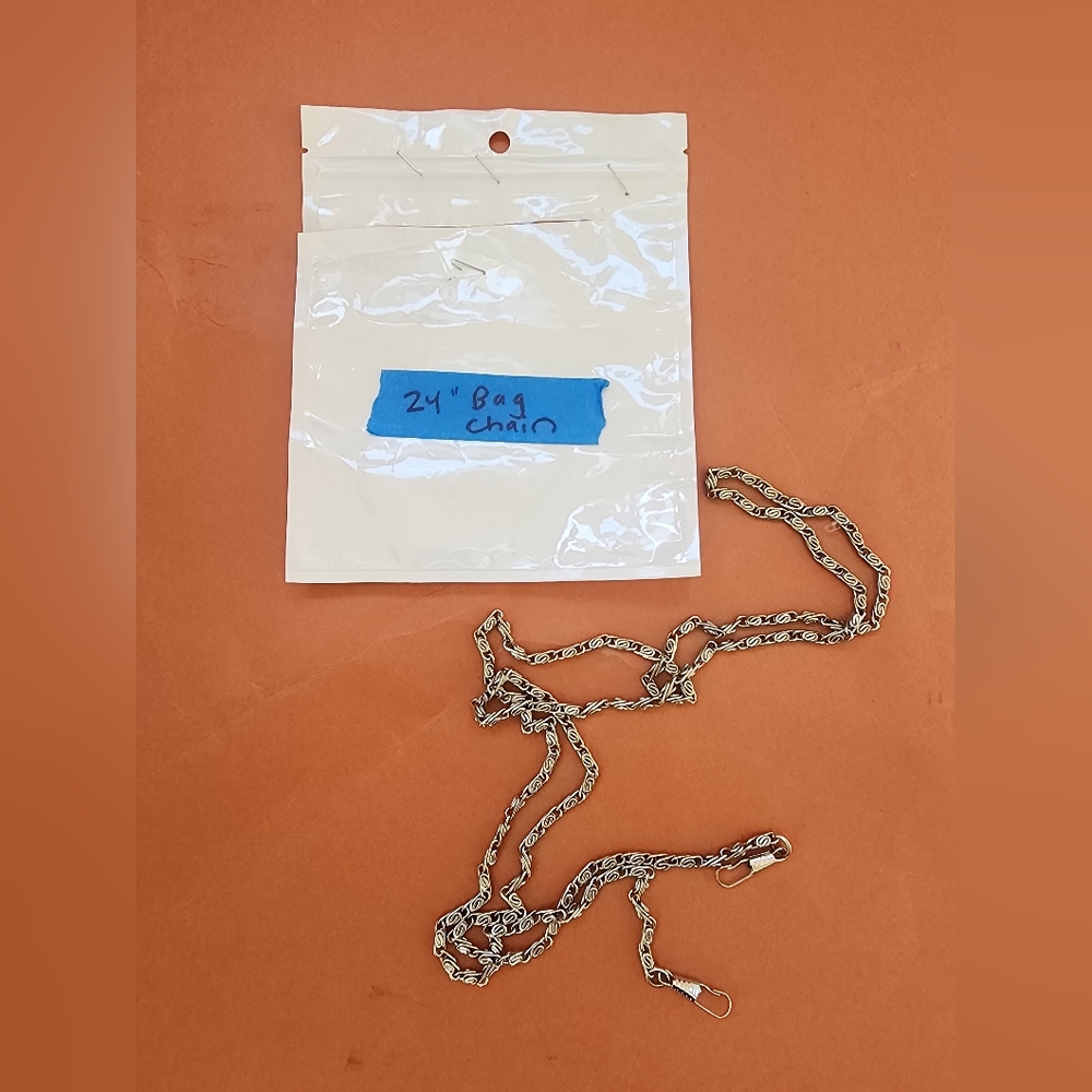 Brand New Silver 24 in Bag Chain